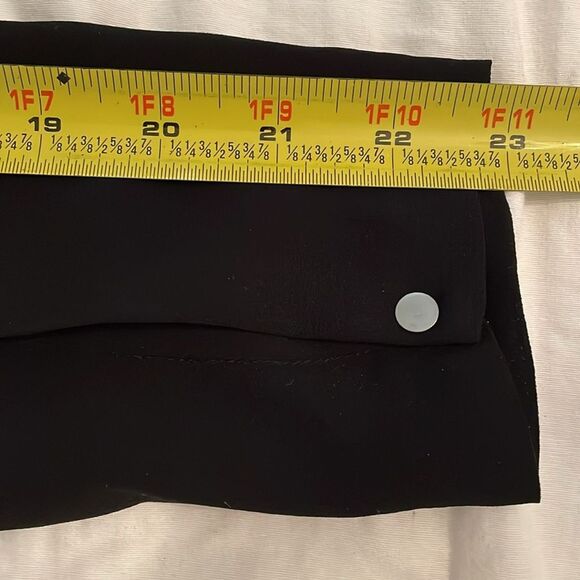 A.L.C. Black Silk Blouse Top Womens Size 4 Cut-Out Back Minimalist Dark Academia - Picture 7 of 12